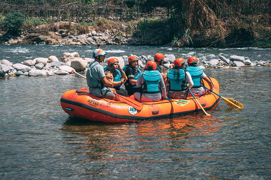 Full Days Cerca de Lima