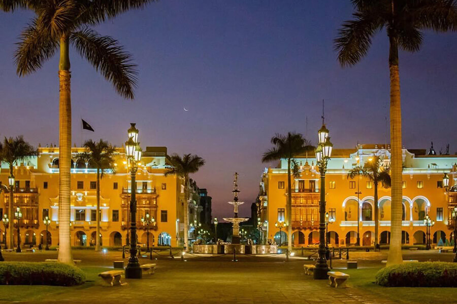 Espectáculo y cena en Lima