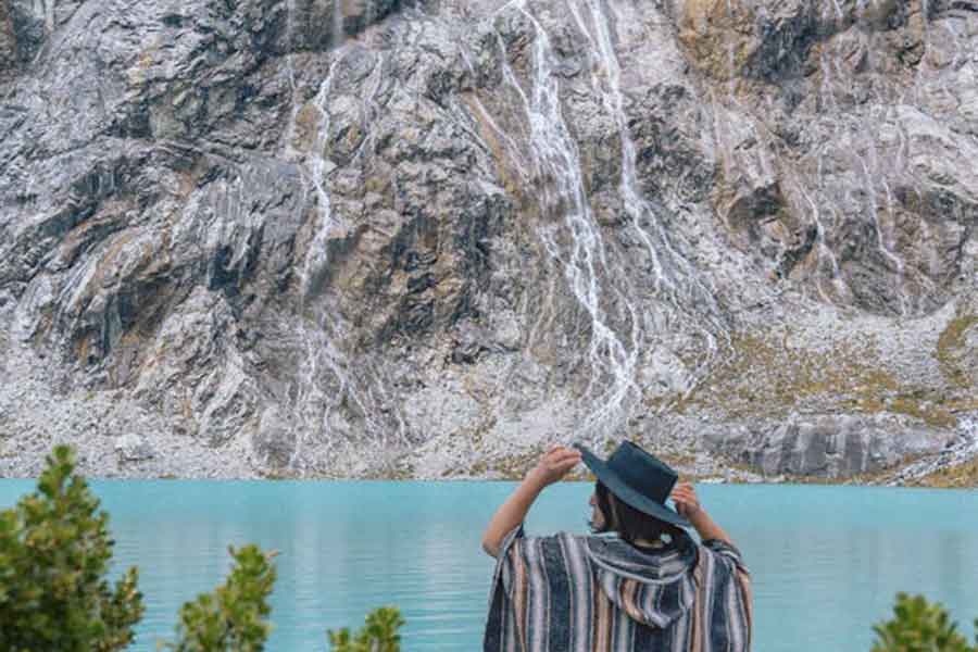 Trekking Laguna 69 y Laguna Chinancocha: Aventura Imperdible en Huaraz y el Parque Nacional Huascarán