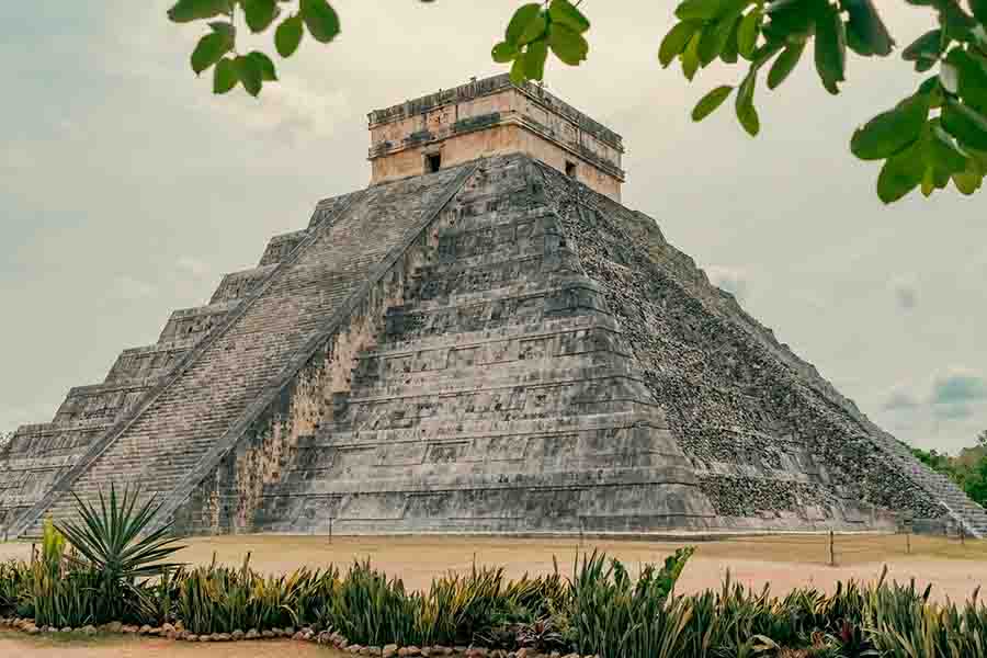 Tours en Chinchén Itza