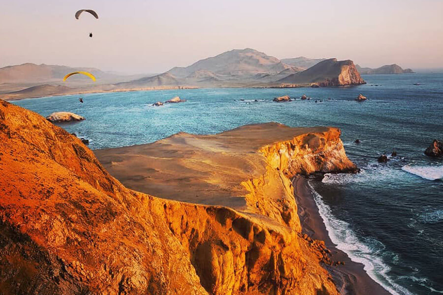 tour trek sombras doradas