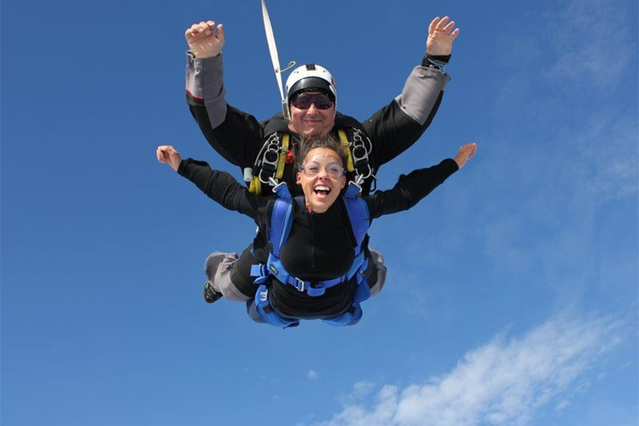 Salto tándem en Paracas